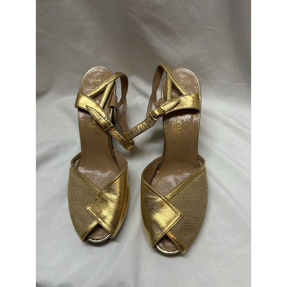 VTG Amano Gold Women's High Heel Shoes Size 8.5 N